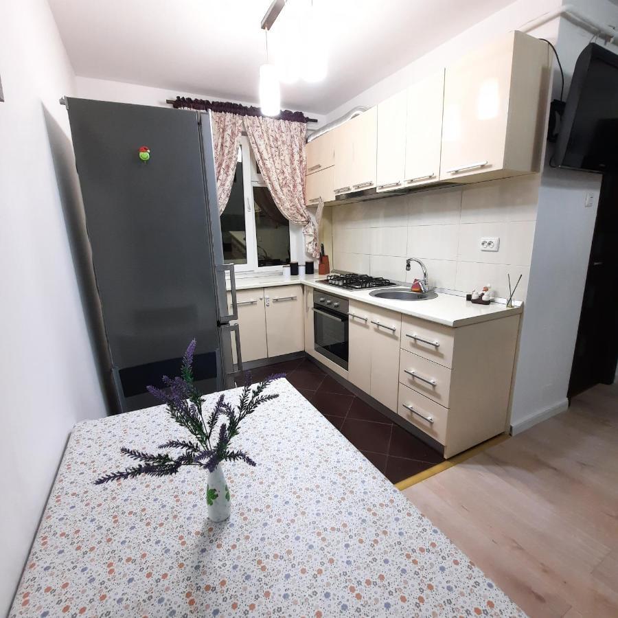 Apartament Kepa Din Piatra Neamţ Exterior foto